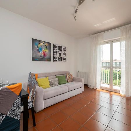 I Host Apartment - Appennini 53 Милано Екстериор снимка