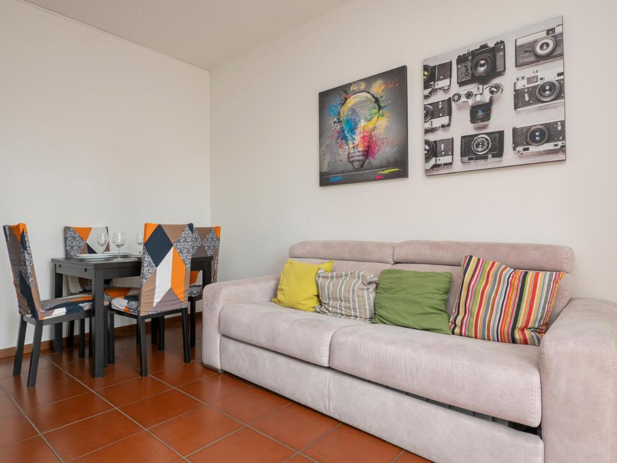 I Host Apartment - Appennini 53 Милано Екстериор снимка
