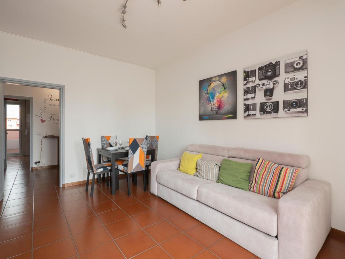 I Host Apartment - Appennini 53 Милано Екстериор снимка