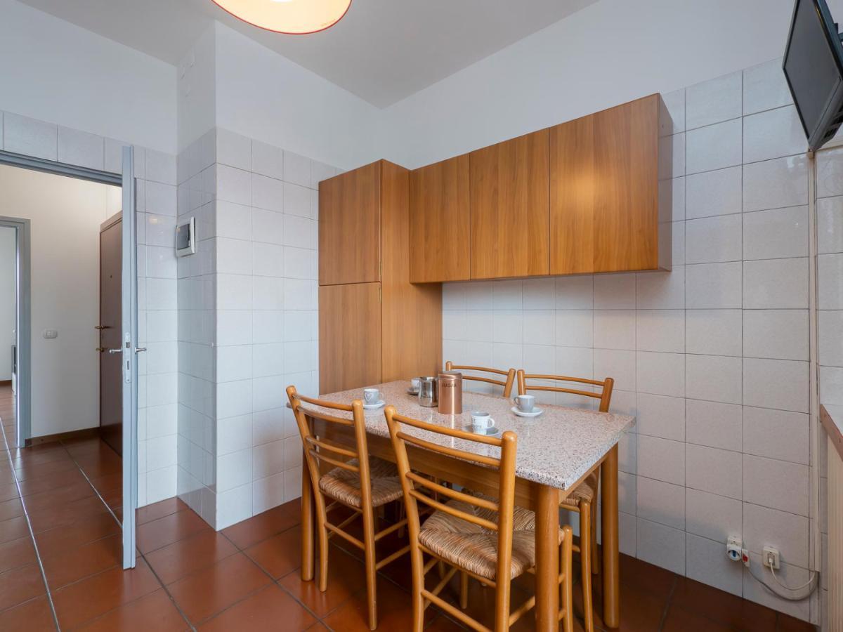I Host Apartment - Appennini 53 Милано Екстериор снимка