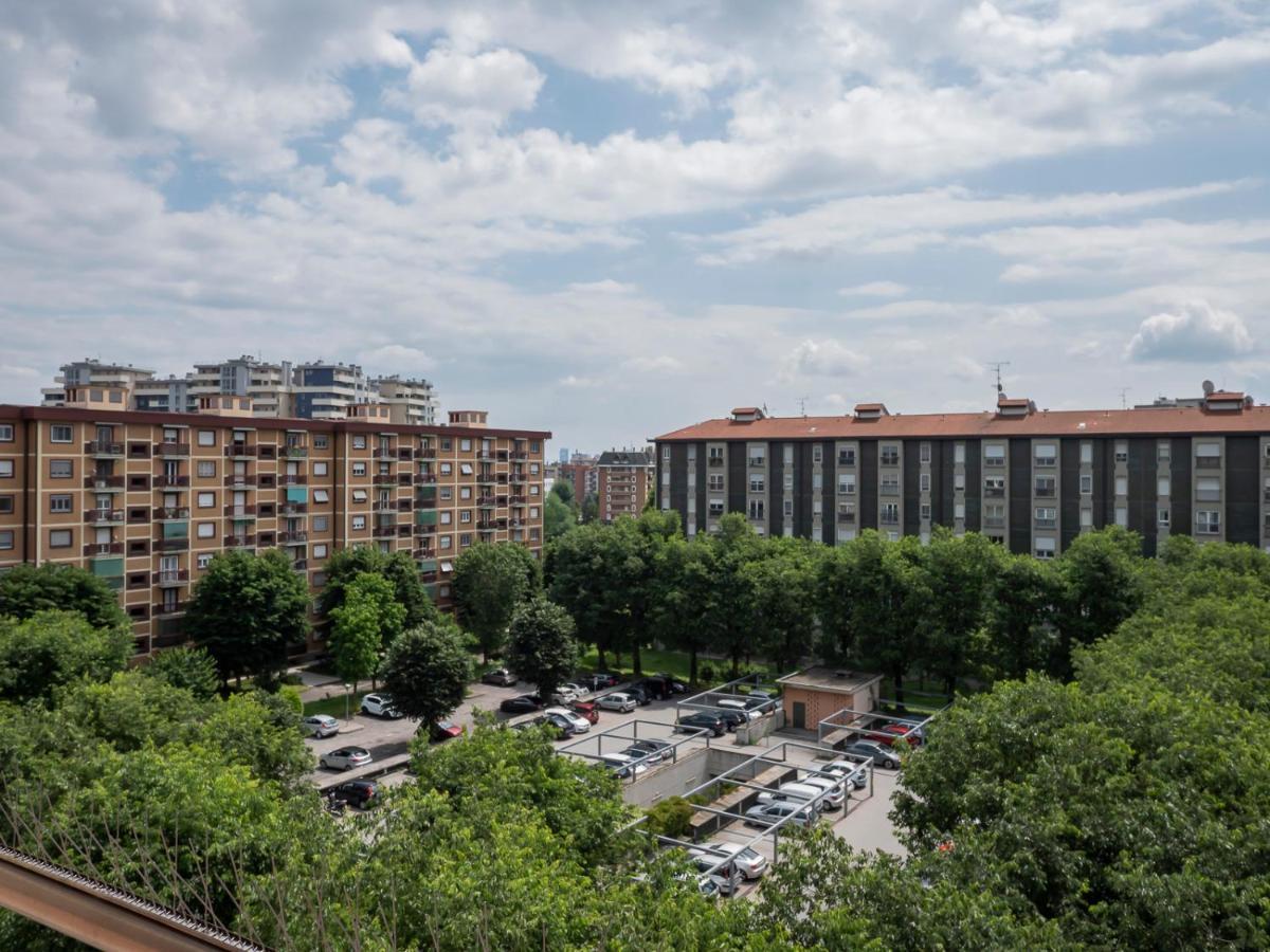 I Host Apartment - Appennini 53 Милано Екстериор снимка