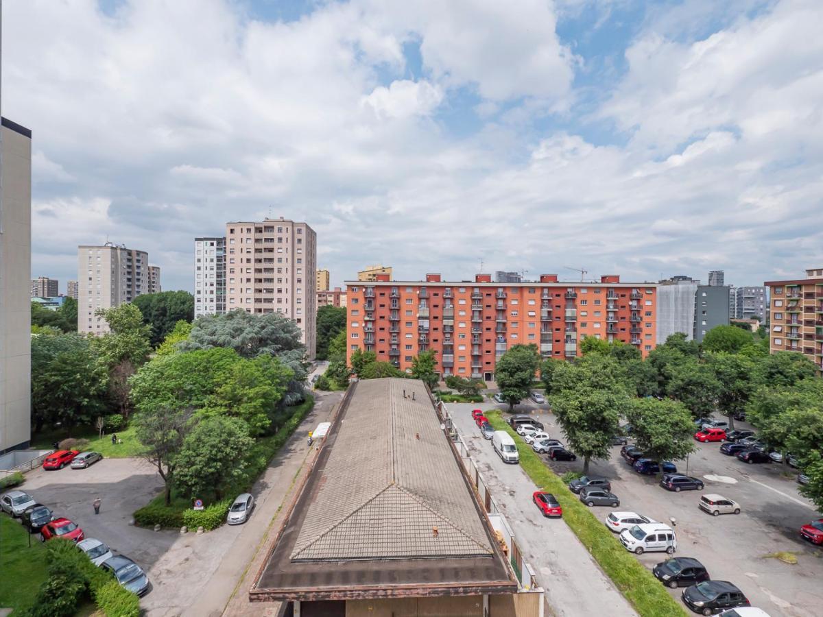 I Host Apartment - Appennini 53 Милано Екстериор снимка
