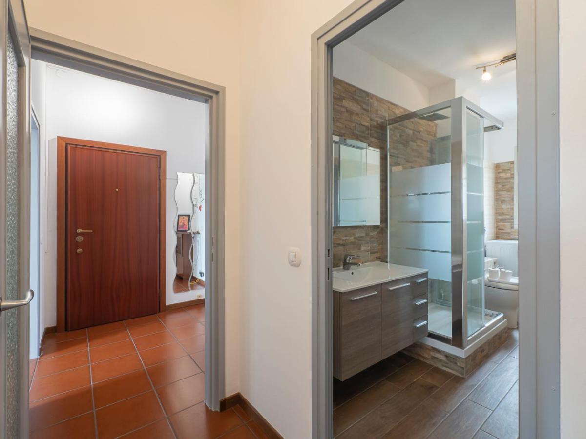 I Host Apartment - Appennini 53 Милано Екстериор снимка